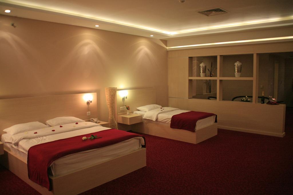 Van Royal Hotel Erbil Habitación foto