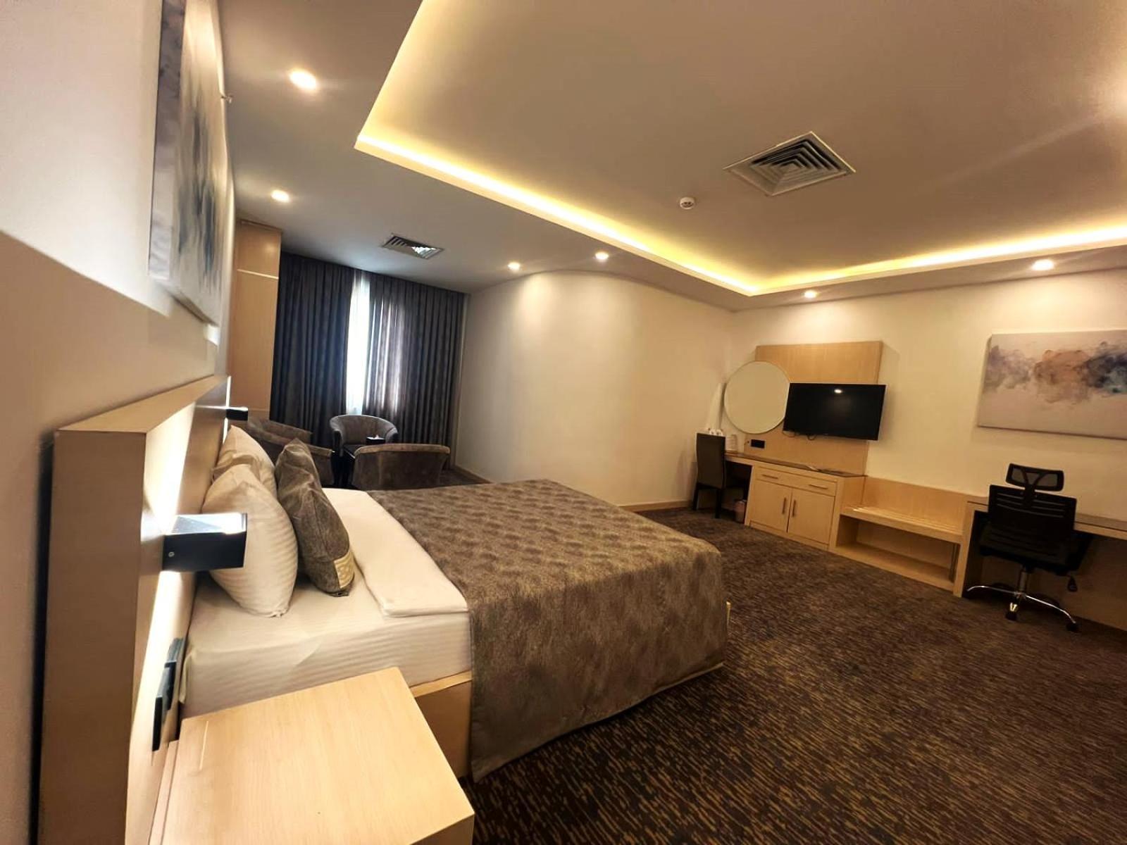 Van Royal Hotel Erbil Exterior foto